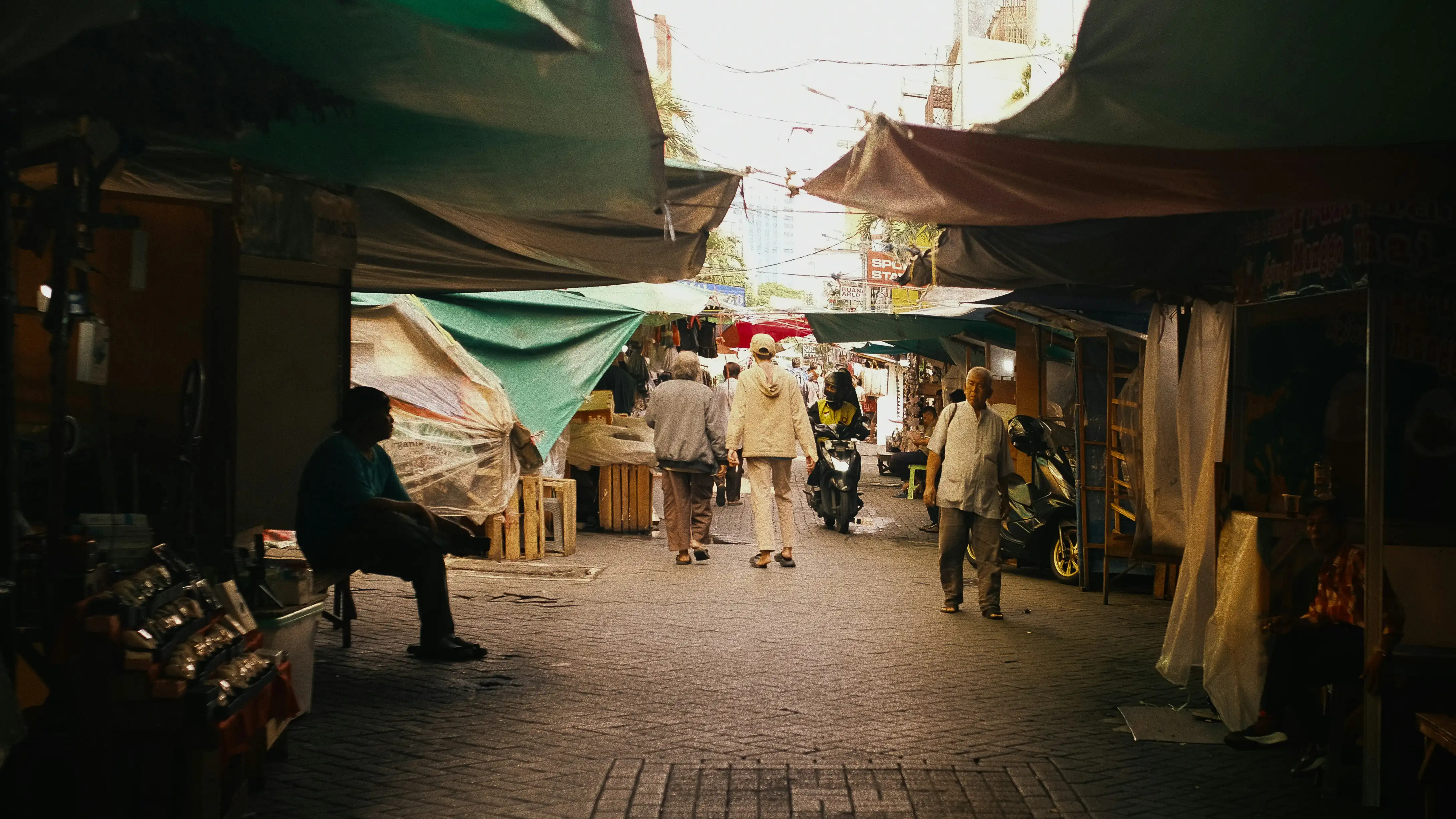 Displaced to Dignified: Economic Development in the Arabian Peninsula
